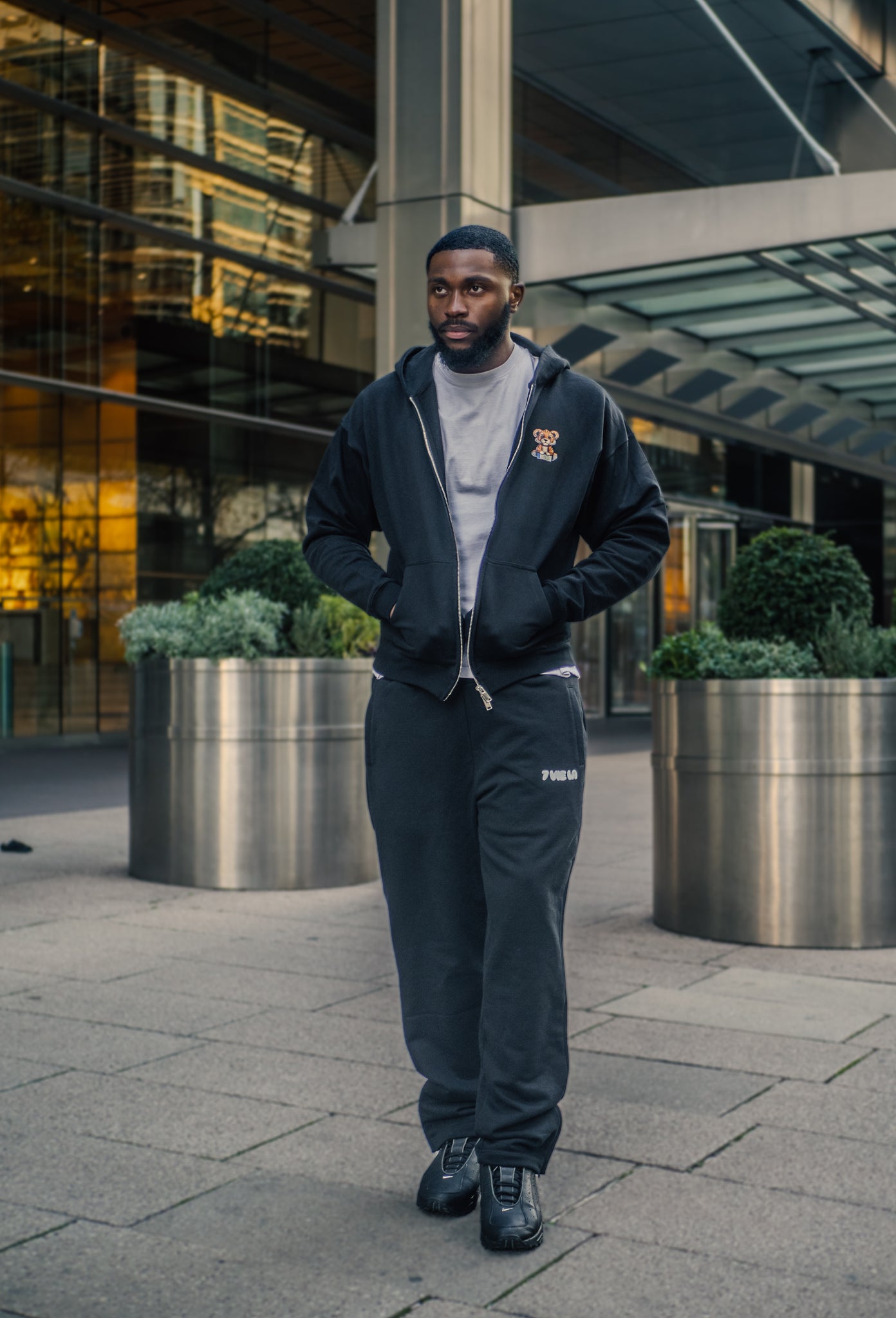 ZIP HOODIE No Name - Reedition.